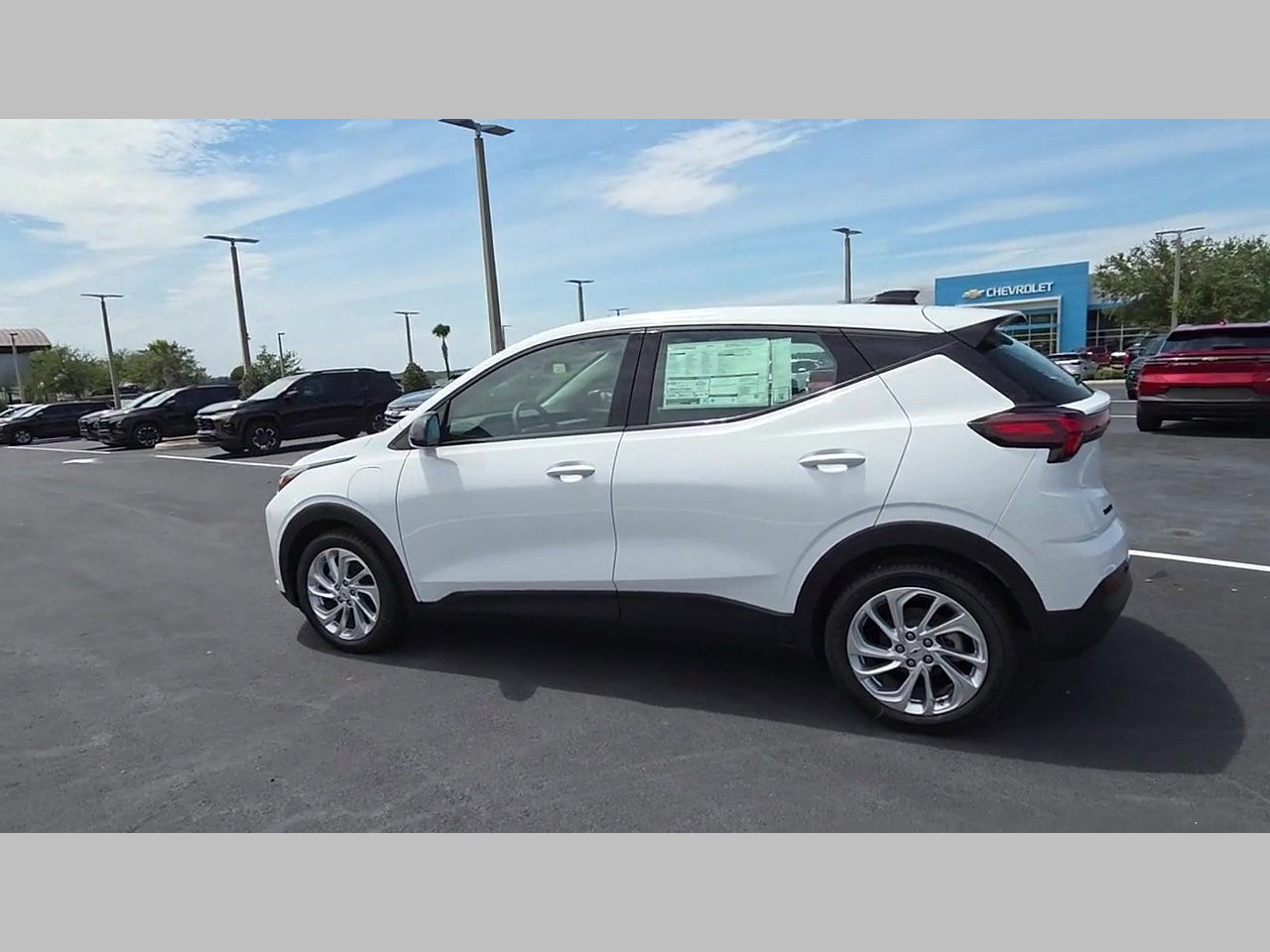 New 2027 Chevrolet Bolt LT w/ Comfort Package FWD image 21