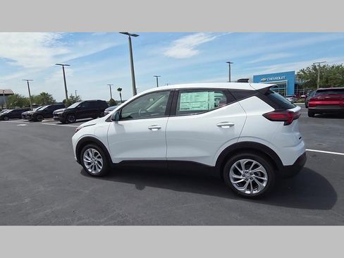 New 2027 Chevrolet Bolt LT w/ Comfort Package FWD image 21