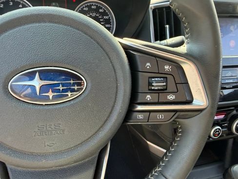 Used 2020 Subaru Forester Premium AWD/4WD image 32