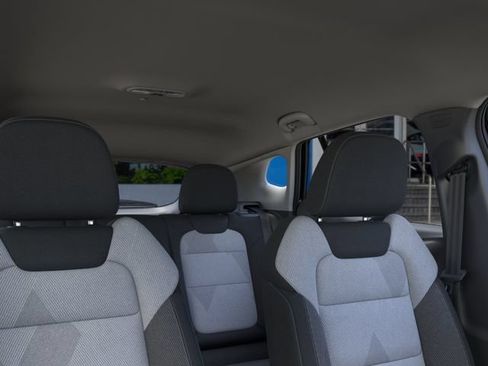 Used 2026 Chevrolet Trax LS FWD image 24