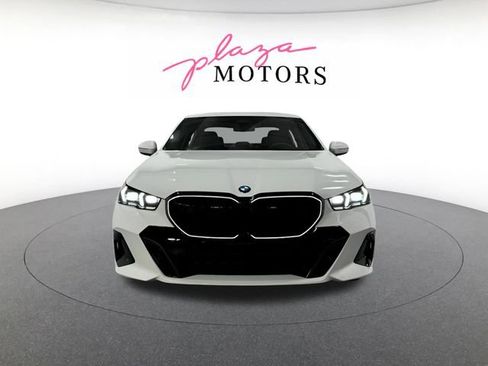 New 2026 BMW 530i xDrive w/ M Sport Package AWD/4WD image 8