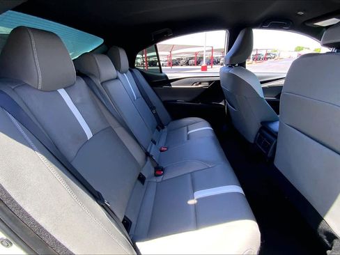 Used 2025 Toyota Camry SE w/ Convenience Package AWD/4WD image 20