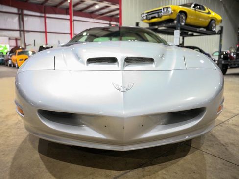 Used 1996 Pontiac Firebird Formula image 13