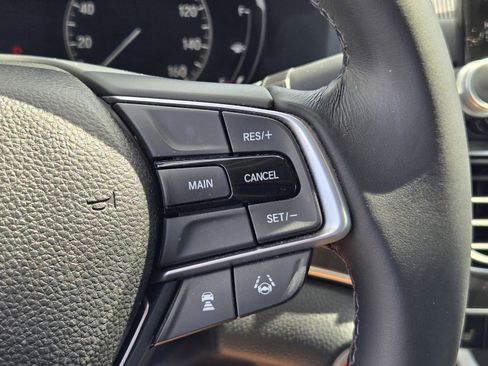 Used 2018 Honda Accord EX-L image 23
