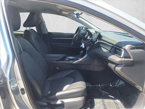 Used 2024 Toyota Camry SE FWD image 20