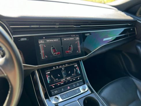 Used 2021 Audi Q8 Premium w/ Black Optic Package image 24