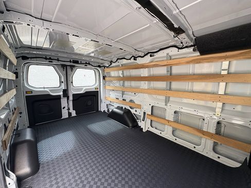 Used 2024 Ford Transit 250 Low Roof w/ Exterior Upgrade Package image 24