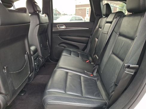 Used 2015 Jeep Grand Cherokee Limited AWD/4WD image 10