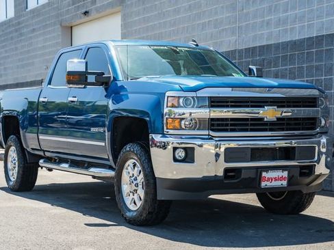 Used 2015 Chevrolet Silverado 2500 LTZ w/ Duramax Plus Package AWD/4WD image 2