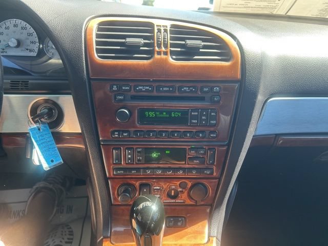 Used 2004 Ford Thunderbird RWD image 13