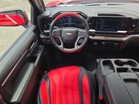 Used 2024 Chevrolet Silverado 1500 LT w/ Protection Package RWD image 19