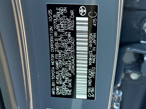 New 2026 Toyota Prius XLE image 27