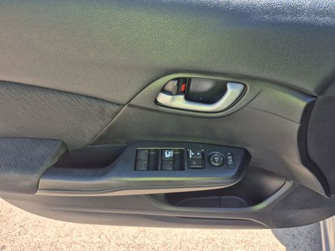 Used 2013 Honda Civic LX image 11