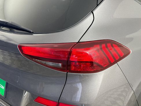 Used 2020 Hyundai Tucson SE image 33