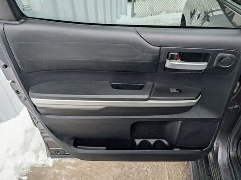 Used 2015 Toyota Tundra Limited image 14