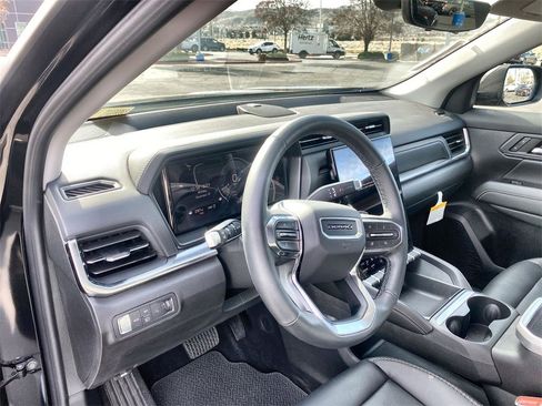 Used 2026 GMC Terrain Denali w/ LPO, Floor Liner Package image 10