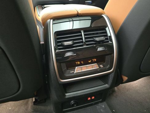 Used 2026 BMW X5 xDrive40i w/ Premium Package AWD/4WD image 26