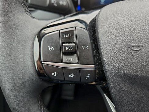 Certified 2023 Ford Escape Active AWD/4WD image 14