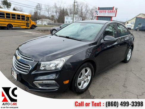 Used 2016 Chevrolet Cruze LT image 3