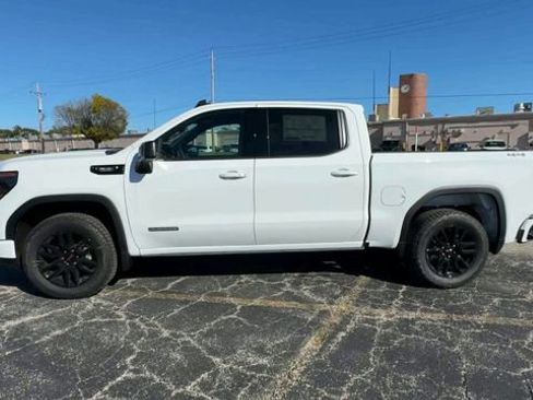 New 2026 GMC Sierra 1500 Elevation image 5