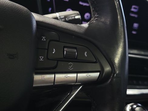 Used 2024 Cadillac Escalade Sport AWD/4WD image 25