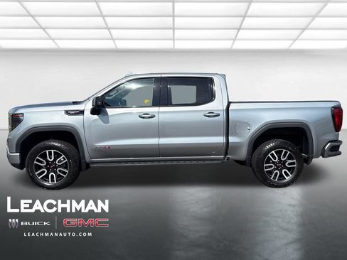Certified 2025 GMC Sierra 1500 AT4 w/ AT4 Premium Package AWD/4WD image 7