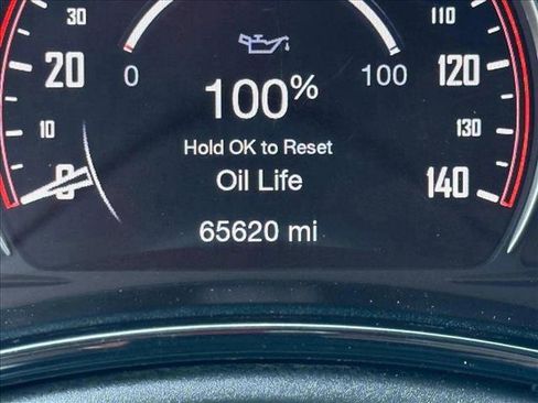 Used 2022 Dodge Durango R/T w/ Blacktop Package AWD/4WD image 28