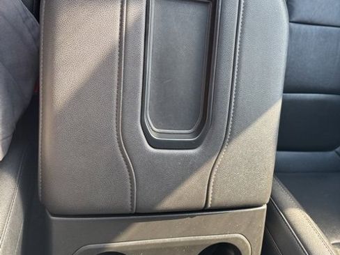 Used 2021 Chevrolet Silverado 1500 LT Trail Boss w/ Convenience Package II image 25