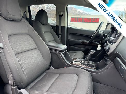 Used 2022 GMC Canyon Elevation w/ Trailering Package image 9