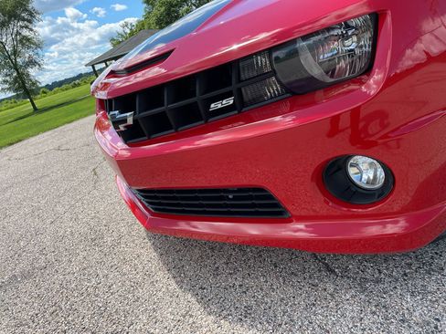 Used 2010 Chevrolet Camaro SS w/ LPO, Ground Effects Package RWD image 73