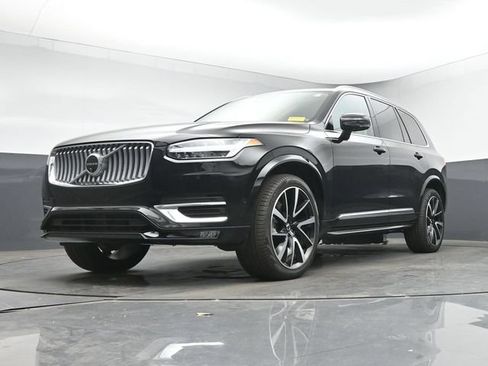 Used 2024 Volvo XC90 B5 Plus w/ Protection Package AWD/4WD image 13