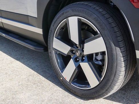 New 2026 Hyundai Santa Fe Limited FWD image 7
