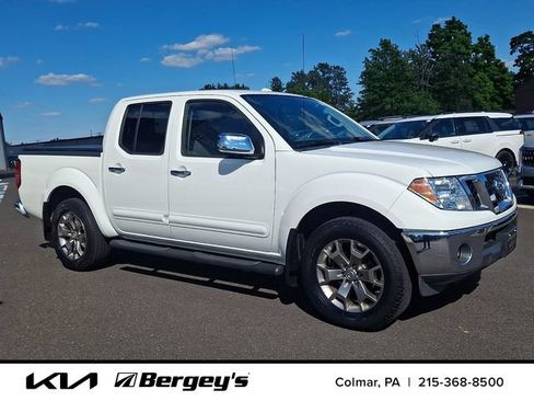 Used 2016 Nissan Frontier SL AWD/4WD image 3