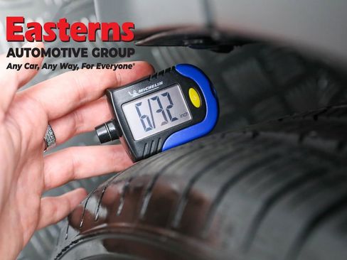 Used 2019 Ford Escape SE image 30