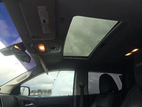 Used 2017 Chevrolet Colorado ZR2 image 5