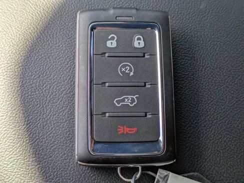 New 2025 Jeep Grand Cherokee L Laredo image 26