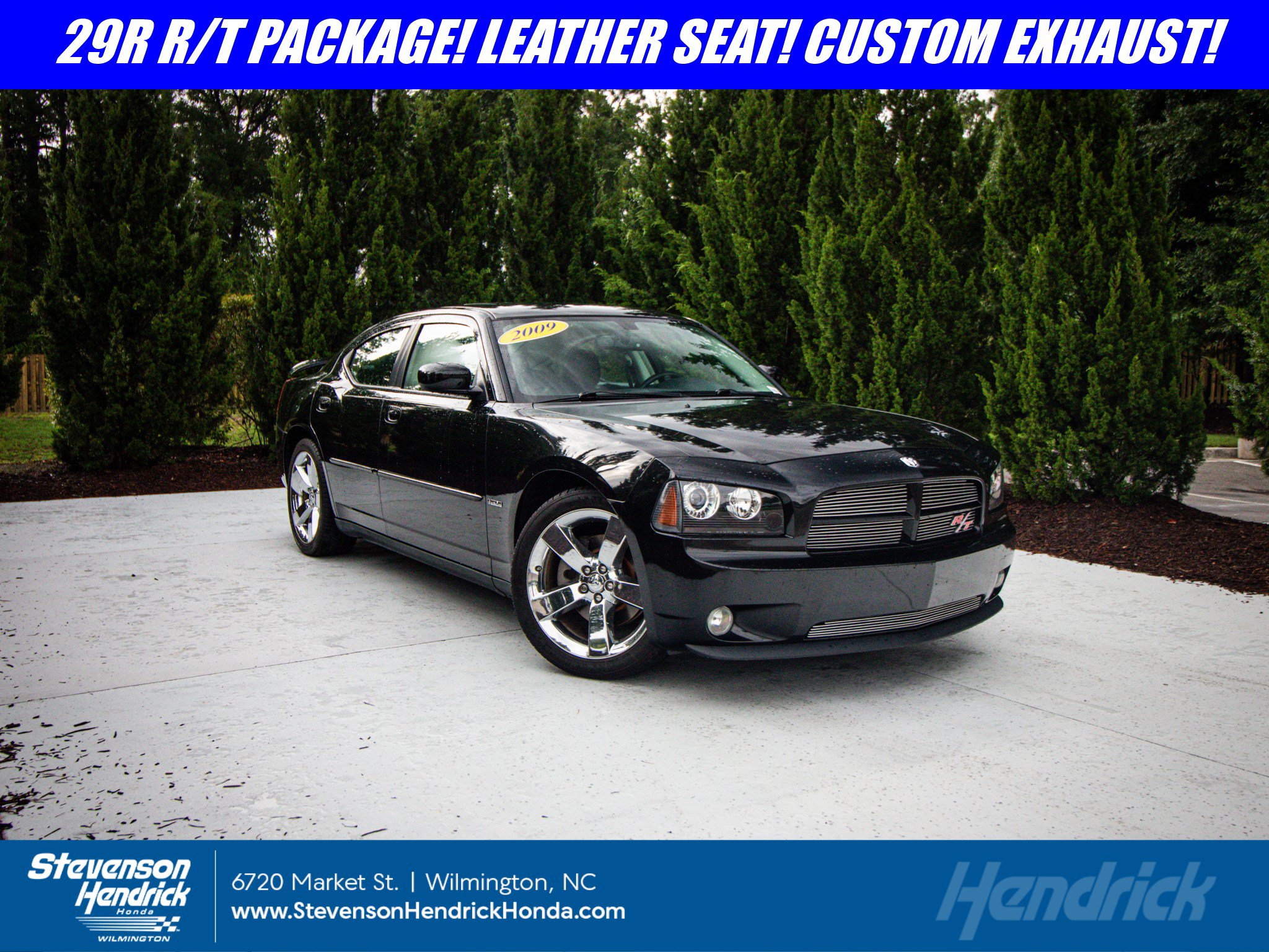 Used 2009 Dodge Charger R/T RWD image 1