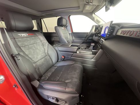 Used 2023 Toyota Sequoia TRD Pro AWD/4WD image 31