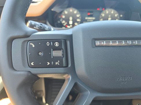 New 2026 Land Rover Defender 130 X-Dynamic SE AWD/4WD image 23