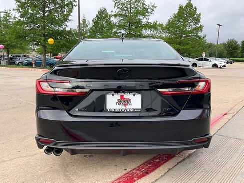 New 2026 Toyota Camry SE image 6
