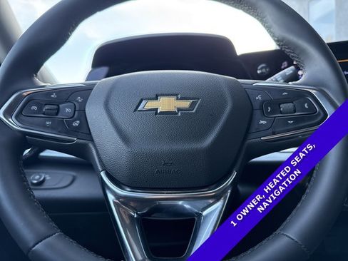 Used 2025 Chevrolet Trax LT w/ LT Convenience Package image 20