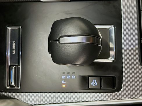 Used 2025 MAZDA CX-90 3.3 Turbo w/ Premium Sport Pkg image 25