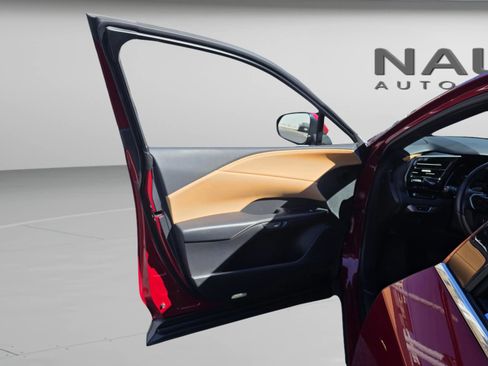 Certified 2025 Lexus RX 350 Premium w/ Accessory Package (Z1) image 9