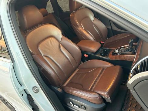 Used 2017 Audi Q5 2.0T Premium Plus w/ Technology Package image 9