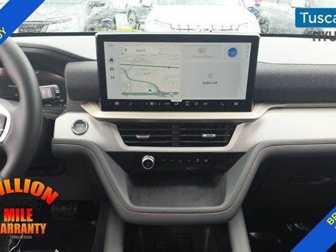 Used 2026 Ford Explorer Active RWD image 26