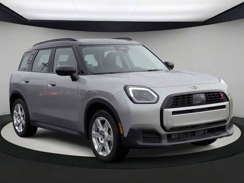 Used 2025 MINI Cooper Countryman S image 2