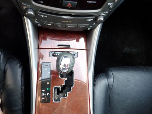 Used 2007 Lexus IS 250 image 32