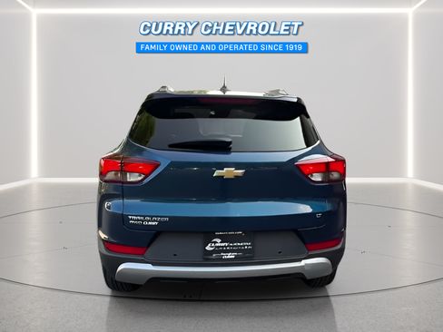 Used 2021 Chevrolet TrailBlazer LT w/ Driver Confidence Package AWD/4WD image 13