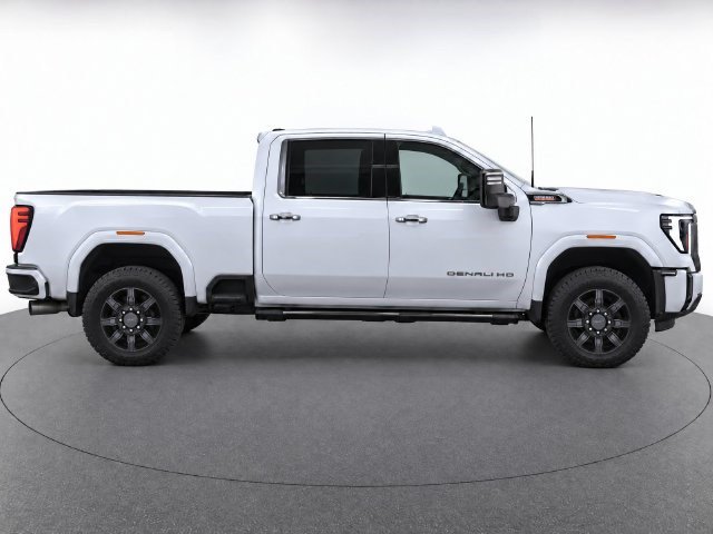 Used 2024 GMC Sierra 2500 Denali w/ Denali Reserve Package AWD/4WD image 2
