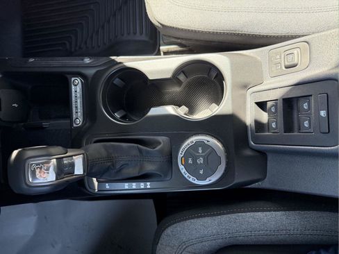 Used 2025 Ford Bronco Big Bend AWD/4WD image 17